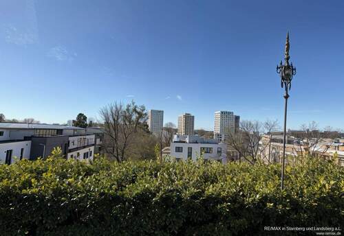 6 Terrasse Westen Blick - Dachterrassen-Wohnung mit Weitblick, oberhalb vom Golfplatz Thalkirchen