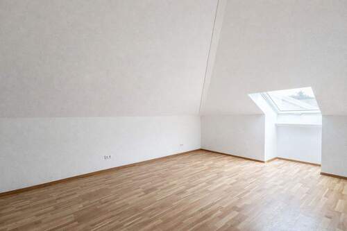 Beispielzimmer - 4 Zimmer Etagenwohnung in Neuenburg am Rhein