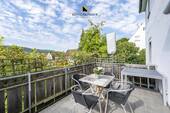 Terrasse mit viel Platz und weitem Blick - 