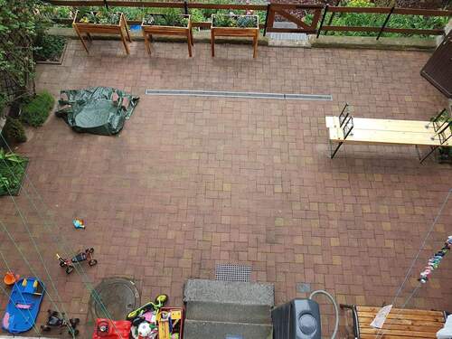 Innenhof - 4 Zimmer Etagenwohnung zur Miete in Halle (Saale)