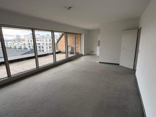 Wohnzimmer - Etagenwohnung mit 117,00 m&sup2; in Düsseldorf zum Kaufen