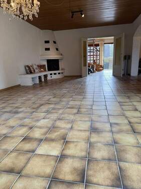 Wohnzimmer vom Fenster aus - 