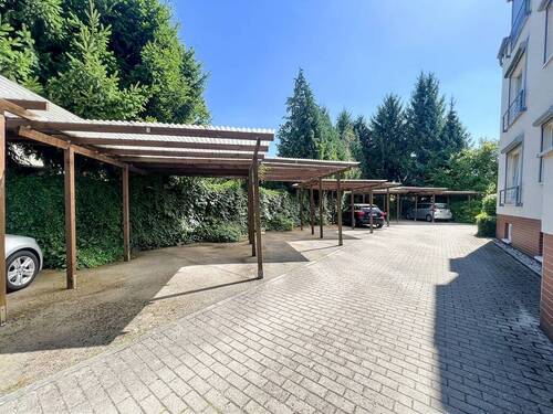 Carport-Stellplatz - 