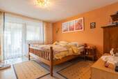 Schlafzimmer UG 2 - 