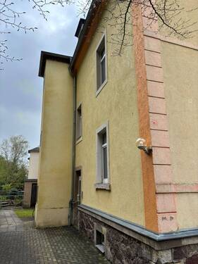 Hausansicht - Mehrfamilienhaus, Wohnhaus in Freital