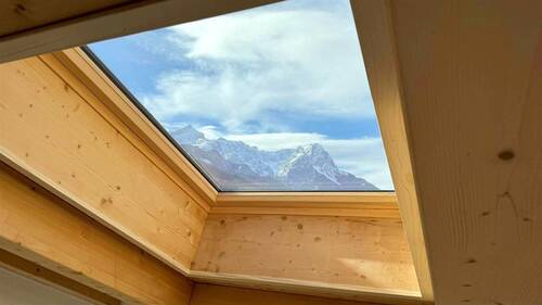 Blick auf die Berge - Etagenwohnung mit 109,00 m&sup2; in Garmisch-Partenkirchen zur Miete
