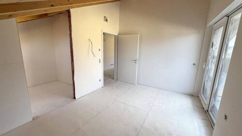 Schlafzimmer / Ankleide - 
