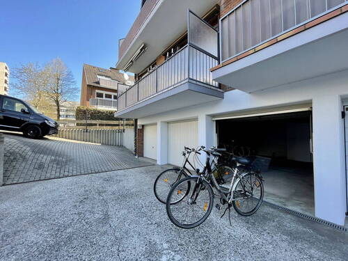 Garage - 