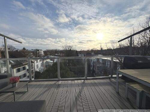 Balkon - Dachterrasse - Etagenwohnung mit 250,00 m&sup2; in Hamburg zum Kaufen