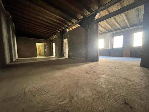 Bild 2 - Halle zur Miete in Duisburg