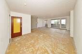 Wohn-/Esszimmer - 