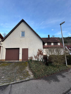 Ansicht Nordost - 6 Zimmer Mehrfamilienhaus, Wohnhaus in Nagold