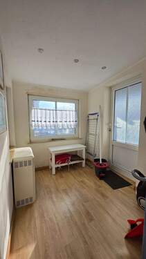 Veranda mit Ausgang zur Terasse.jpg - 