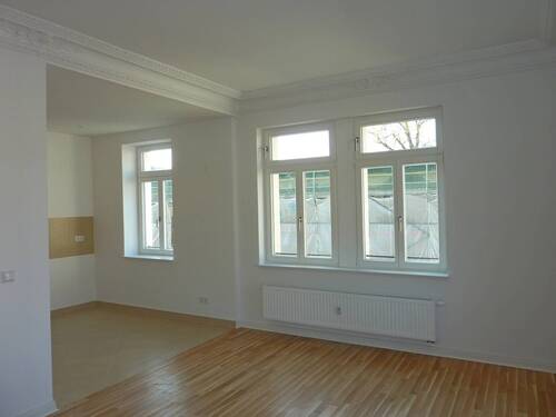 Wohnen / offene Küche - Etagenwohnung in Leipzig zum Kaufen