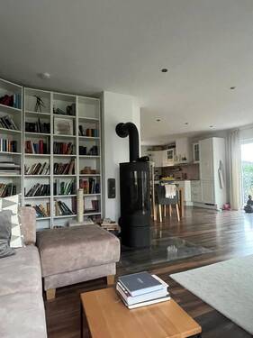 Wohn und Essbereich + Kamin - 