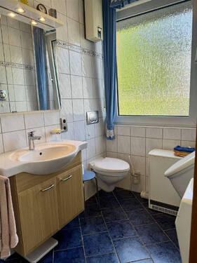 Badezimmer im Erdgeschoss - 