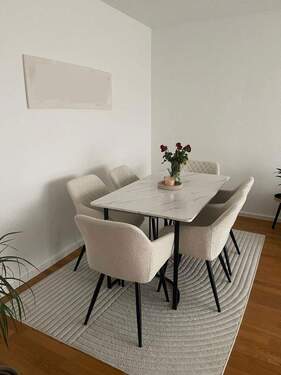 Wohnzimmer - 3 Zimmer Etagenwohnung zur Miete in Ludwigshafen am Rhein