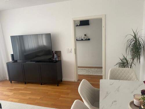 Wohnzimmer - 3 Zimmer Etagenwohnung in Ludwigshafen am Rhein