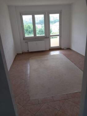 20250731_115132.jpg - 3 Zimmer Etagenwohnung in Rudolstadt