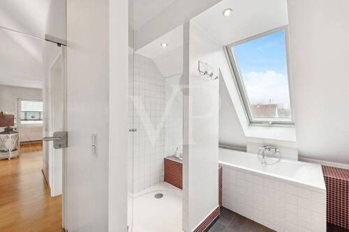 Tageslichtbad im Dachgeschoss - 