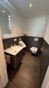 WC m.jpg - 