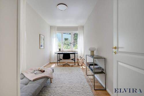 Lichterfülltes Arbeits-/Kinderzimmer - 