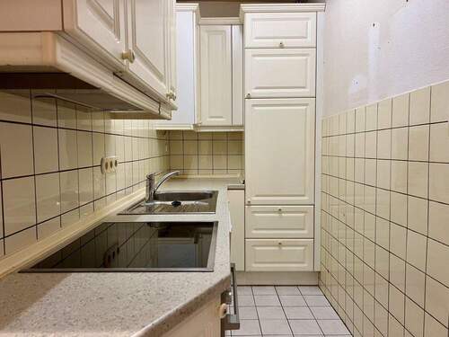 Küche - 7 Zimmer Einfamilienhaus in Heide