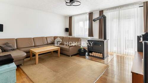 1. OG Wohnzimmer 1 - 