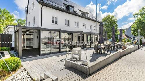 Terrasse 2 - Attraktives Wohn- und Gewerbeobjekt mit großzügiger Fläche und Erweiterungspotenzial