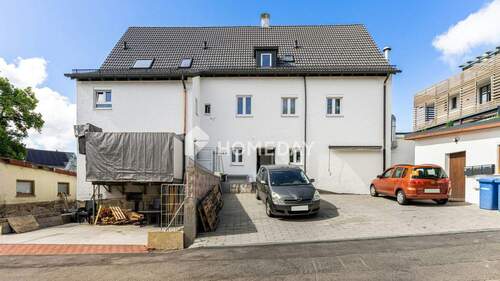 Außenansicht 3 - 9 Zimmer Mehrfamilienhaus, Wohnhaus zum Kaufen in Dunningen