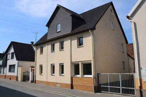 Bild 2 - 1 Zimmer Mehrfamilienhaus, Wohnhaus zum Kaufen in Stockstadt