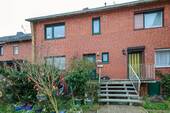 Außenansicht - 5 Zimmer Reihenmittelhaus zum Kaufen in Wilhelmshaven
