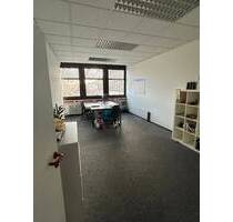Büro in Giesing - All-in-Miete - 700,00 EUR Kaltmiete, in München (PLZ: 81539) Obergiesing