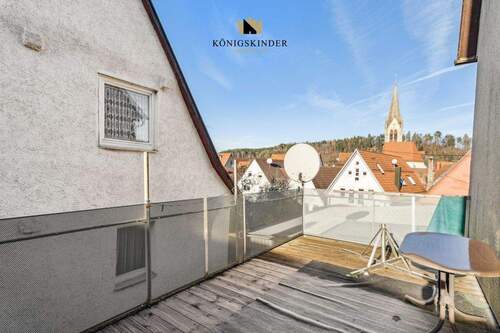 Großzügiger Balkon – ein Platz zum Durchatmen... - 