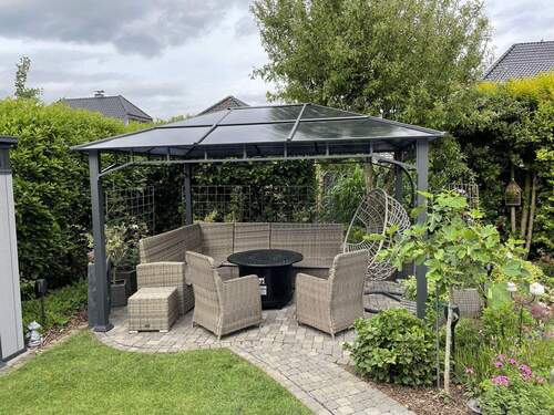 Terrasse mit Überdachung - 