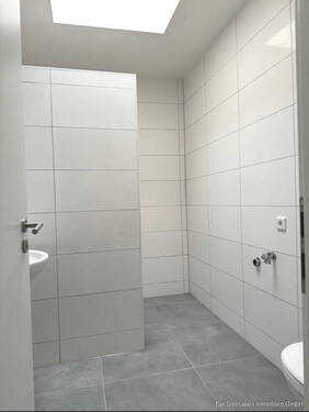 Badezimmer WE links - 