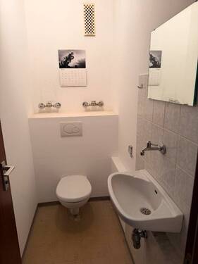 WC - 