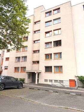 Eingangsbereich - 3 Zimmer Etagenwohnung zum Kaufen in Ulm
