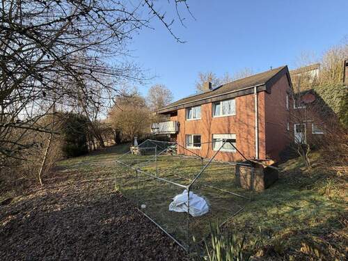 Hausansicht - 6 Zimmer Einfamilienhaus in Höxter / Lütmarsen