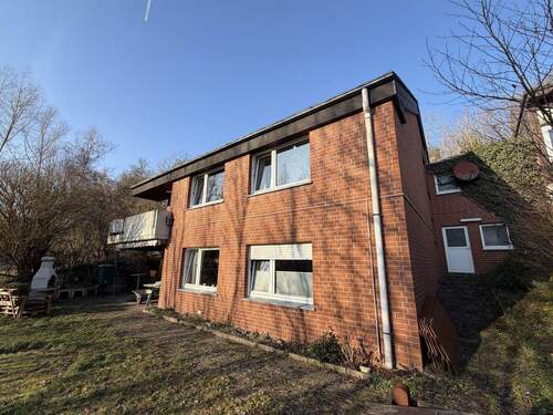 Hausansicht - Einfamilienhaus mit 132,00 m&sup2; in Höxter / Lütmarsen zum Kaufen