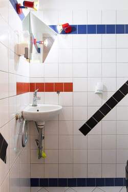 Die separate Toilette - 