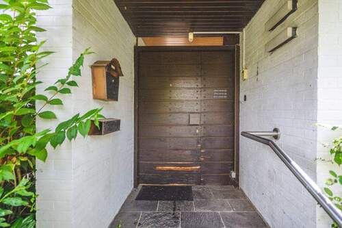 Hauseingang - Einfamilienhaus mit 190,00 m² in Aachen zum Kaufen