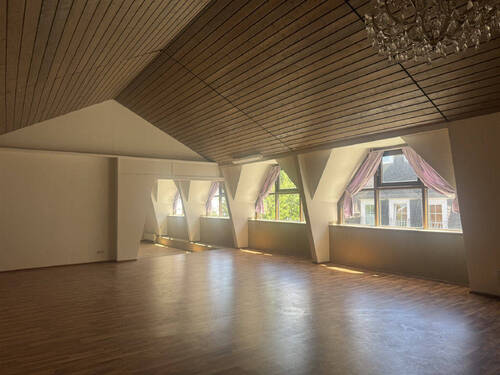 Verkaufsfläche 2. OG - Gewerbeobjekt (Büro, Produktion, Verkauf) in Wittlich zum Kaufen