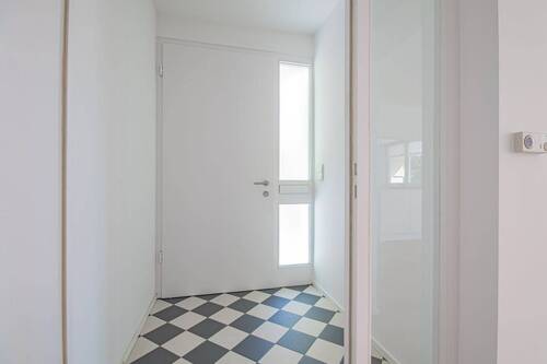 Eingangsbereich - 5 Zimmer Terrassenwohnung zum Kaufen in Küssaberg