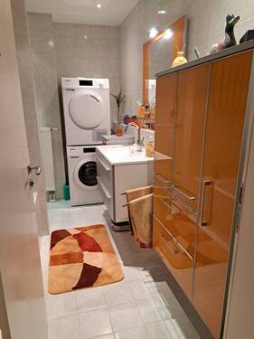Bad - 3 Zimmer Etagenwohnung zum Kaufen in Deggendorf
