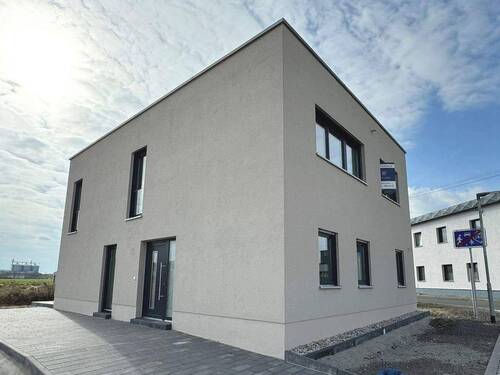 Fertig erstellt - sofort beziehbar - Weihnachten endlich Zuhause - Ihr neues Eigenheim bereits für Sie fertiggestellt mit Einbauküche.