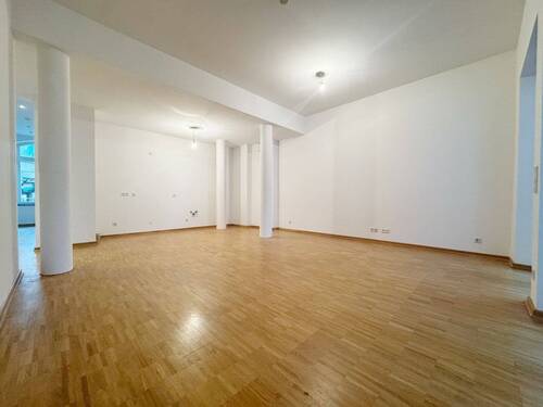 Wohn und Essbereich.jpg - 