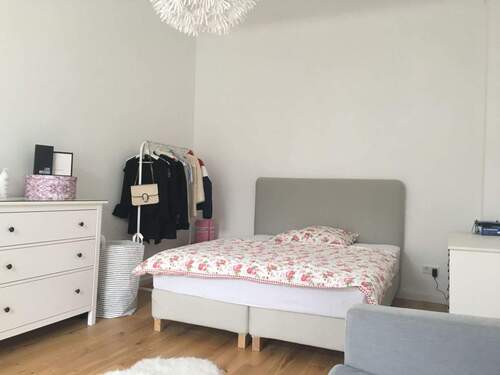 Schlafzimmer - Etagenwohnung mit 37,70 m&sup2; in Flensburg zum Kaufen