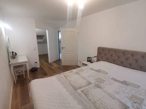 Schlafzimmer B - 