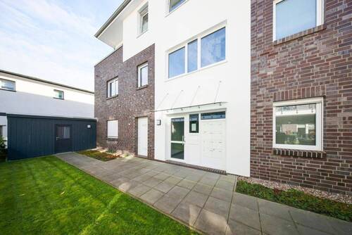 Außenansicht - Etagenwohnung mit 76,80 m&sup2; in Wilhelmshaven zum Kaufen